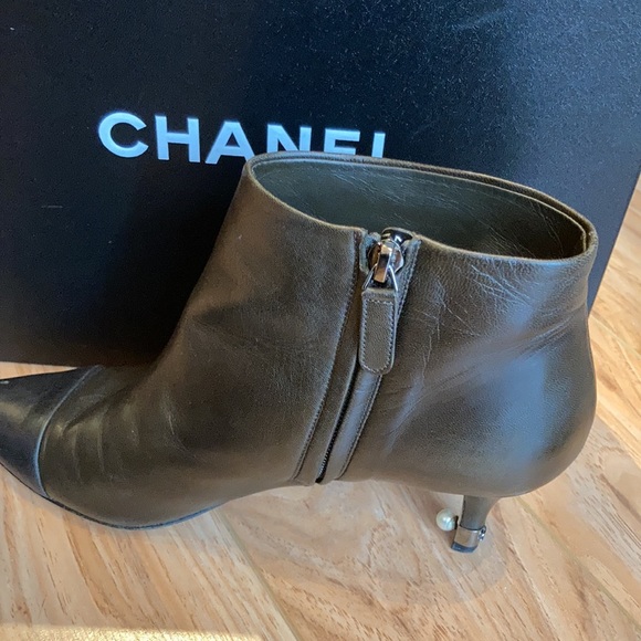 Chanel ankle boots - Picture 4 of 6